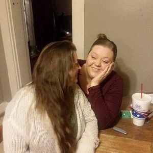 Meet your Posher, Shay